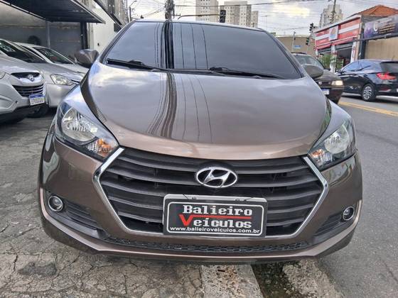 HYUNDAI HB20 1.6 COMFORT PLUS 16V FLEX 4P MANUAL